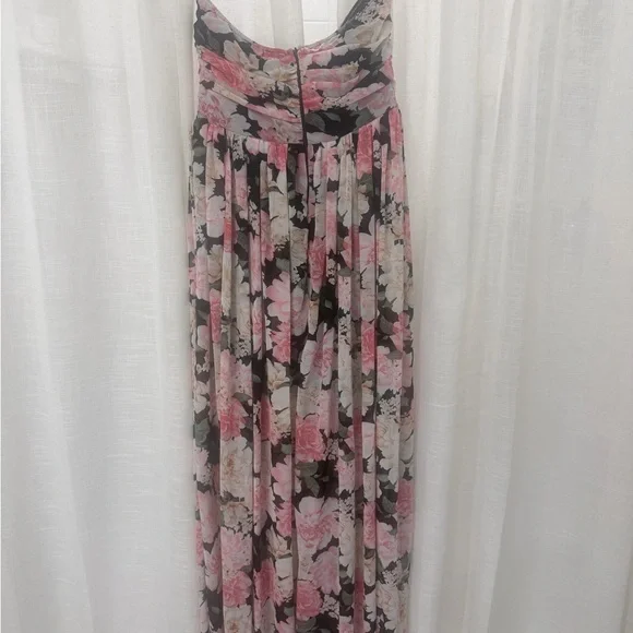NWT Fashion Nova Strapless Floral Maxi Dress - Picture 8 of 8